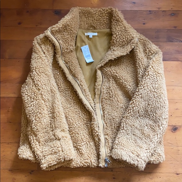 Jacket - Picture 1 of 1